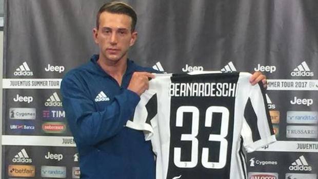 Maglia Home Juventus FEDERICO BERNARDESCHI Maglia Home Juventus FEDERICO BERNARDESCHI